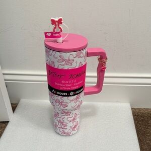 Betsey Johnson pink bow 40ozs stainless steel insulated tumbler NWT